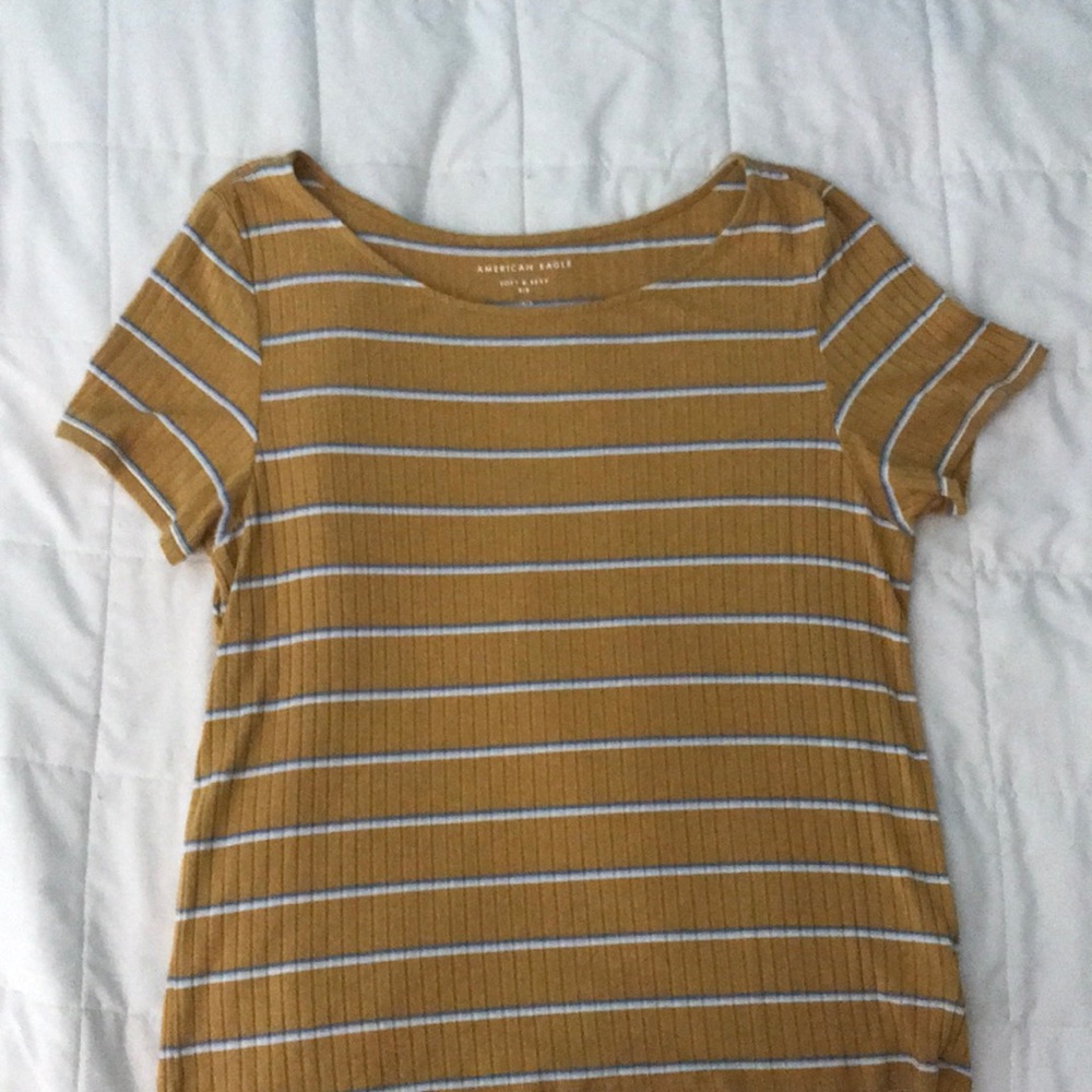 American Eagle t-shirt